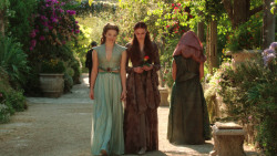 extant_GameOfThrones_3x07-TheBearAndTheMaidenFair_1305