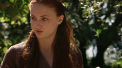 extant_GameOfThrones_3x07-TheBearAndTheMaidenFair_1330