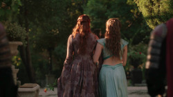 extant_GameOfThrones_3x07-TheBearAndTheMaidenFair_1365