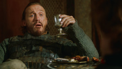 extant_GameOfThrones_3x07-TheBearAndTheMaidenFair_1380