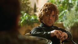 extant_GameOfThrones_3x07-TheBearAndTheMaidenFair_1384