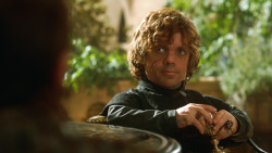 extant_GameOfThrones_3x07-TheBearAndTheMaidenFair_1387