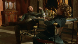 extant_GameOfThrones_3x07-TheBearAndTheMaidenFair_1399