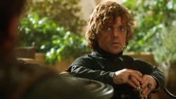 extant_GameOfThrones_3x07-TheBearAndTheMaidenFair_1422