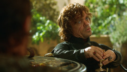 extant_GameOfThrones_3x07-TheBearAndTheMaidenFair_1439