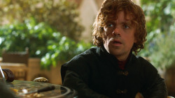 extant_GameOfThrones_3x07-TheBearAndTheMaidenFair_1490