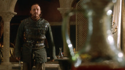 extant_GameOfThrones_3x07-TheBearAndTheMaidenFair_1514