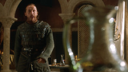 extant_GameOfThrones_3x07-TheBearAndTheMaidenFair_1515