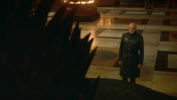extant_GameOfThrones_3x07-TheBearAndTheMaidenFair_1596