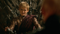 extant_GameOfThrones_3x07-TheBearAndTheMaidenFair_1626