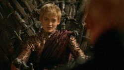 extant_GameOfThrones_3x07-TheBearAndTheMaidenFair_1634