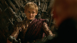 extant_GameOfThrones_3x07-TheBearAndTheMaidenFair_1636