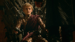 extant_GameOfThrones_3x07-TheBearAndTheMaidenFair_1691