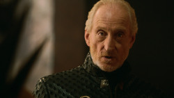 extant_GameOfThrones_3x07-TheBearAndTheMaidenFair_1800