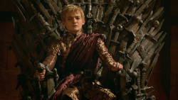 extant_GameOfThrones_3x07-TheBearAndTheMaidenFair_1895