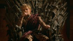 extant_GameOfThrones_3x07-TheBearAndTheMaidenFair_1898