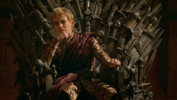 extant_GameOfThrones_3x07-TheBearAndTheMaidenFair_1901