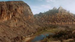 extant_GameOfThrones_3x07-TheBearAndTheMaidenFair_1943