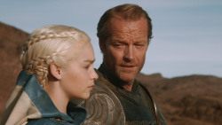 extant_GameOfThrones_3x07-TheBearAndTheMaidenFair_1961