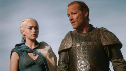 extant_GameOfThrones_3x07-TheBearAndTheMaidenFair_1984