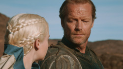 extant_GameOfThrones_3x07-TheBearAndTheMaidenFair_2000