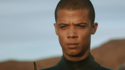 extant_GameOfThrones_3x07-TheBearAndTheMaidenFair_2024