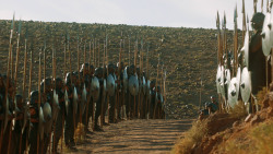 extant_GameOfThrones_3x07-TheBearAndTheMaidenFair_2058