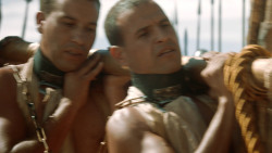 extant_GameOfThrones_3x07-TheBearAndTheMaidenFair_2111