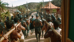 extant_GameOfThrones_3x07-TheBearAndTheMaidenFair_2142