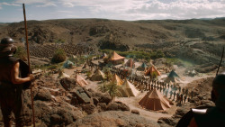 extant_GameOfThrones_3x07-TheBearAndTheMaidenFair_2151
