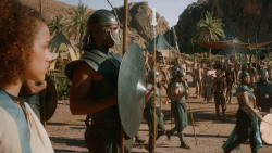 extant_GameOfThrones_3x07-TheBearAndTheMaidenFair_2160