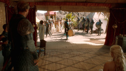 extant_GameOfThrones_3x07-TheBearAndTheMaidenFair_2165