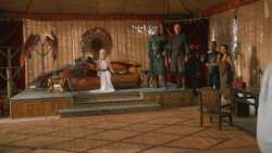 extant_GameOfThrones_3x07-TheBearAndTheMaidenFair_2189