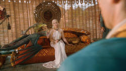 extant_GameOfThrones_3x07-TheBearAndTheMaidenFair_2202