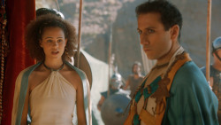 extant_GameOfThrones_3x07-TheBearAndTheMaidenFair_2211