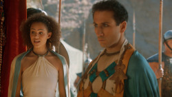 extant_GameOfThrones_3x07-TheBearAndTheMaidenFair_2216