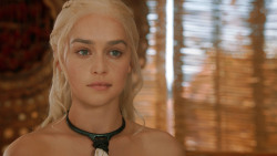 extant_GameOfThrones_3x07-TheBearAndTheMaidenFair_2217