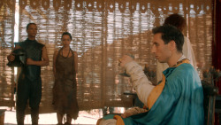 extant_GameOfThrones_3x07-TheBearAndTheMaidenFair_2270