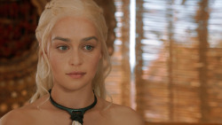 extant_GameOfThrones_3x07-TheBearAndTheMaidenFair_2293