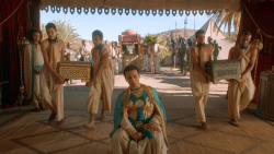 extant_GameOfThrones_3x07-TheBearAndTheMaidenFair_2359