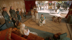extant_GameOfThrones_3x07-TheBearAndTheMaidenFair_2376