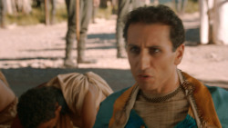 extant_GameOfThrones_3x07-TheBearAndTheMaidenFair_2498