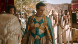 extant_GameOfThrones_3x07-TheBearAndTheMaidenFair_2523