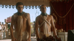 extant_GameOfThrones_3x07-TheBearAndTheMaidenFair_2531