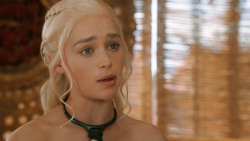 extant_GameOfThrones_3x07-TheBearAndTheMaidenFair_2546