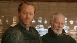 extant_GameOfThrones_3x07-TheBearAndTheMaidenFair_2596