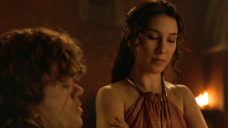 extant_GameOfThrones_3x07-TheBearAndTheMaidenFair_2639