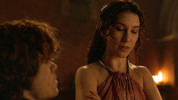 extant_GameOfThrones_3x07-TheBearAndTheMaidenFair_2642