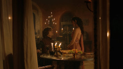 extant_GameOfThrones_3x07-TheBearAndTheMaidenFair_2674