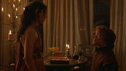 extant_GameOfThrones_3x07-TheBearAndTheMaidenFair_2723